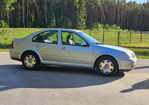 lubelskie Volkswagen Bora cena 7900 przebieg: 289000, rok produkcji 2003 z Białystok